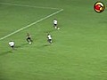 Com gol de p nalti Corinthians bate Bahia e  | BahVideo.com