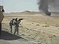 ABD Askerleri Irak ta Petrol Tankerini Patlat yor  | BahVideo.com