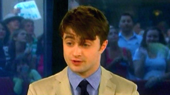 Daniel Radcliffe Discusses Drinking Problem | BahVideo.com