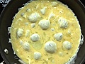 Howdini - How to make scrambled eggs | BahVideo.com