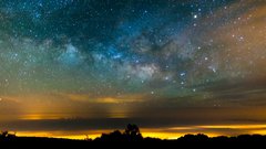 The Milky Way in Time-Lapse | BahVideo.com
