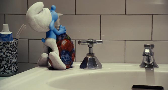 Clumsy in the Bathroom | BahVideo.com