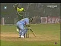 Sachin amp 039 s Wicket on 97 - 4th ODI | BahVideo.com