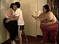 sumocu k zlar erkekle voleybol oynuyor  | BahVideo.com