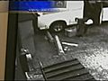 Hair Weave Theft Caught On Camera | BahVideo.com