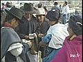 Equateur les indiens Otavalos | BahVideo.com