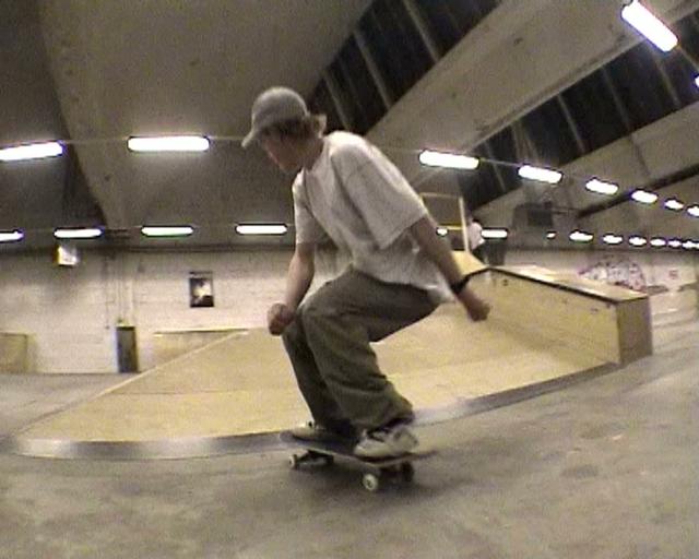 zooligans skateboarding yesterday | BahVideo.com