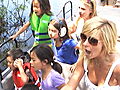 Kate Plus 8 Kate vs Alligator | BahVideo.com