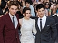 Twilight cleans up at MTV awards | BahVideo.com