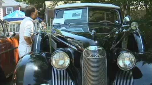 Antique Cars On Display At Leonia VFW | BahVideo.com