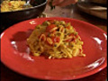 Linguine gialle ai pomodorini | BahVideo.com