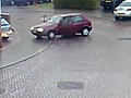 Araba buzda kayd kad n s r c atlad  | BahVideo.com