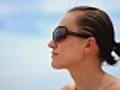 Attractive woman in sunglasses | BahVideo.com