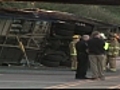 4 killed when double-decker bus hits railroad bridge | BahVideo.com