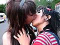 Beautiful Girls Kissing  | BahVideo.com
