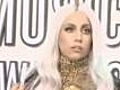 Lady Gaga arrasa en los MTV | BahVideo.com