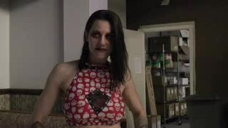 Ring Posts interview with TNA star Daffney | BahVideo.com