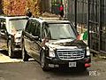 Obamas limo gets stuck | BahVideo.com
