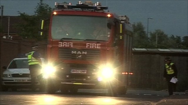 Five dead in explosion in Lincolnshire | BahVideo.com